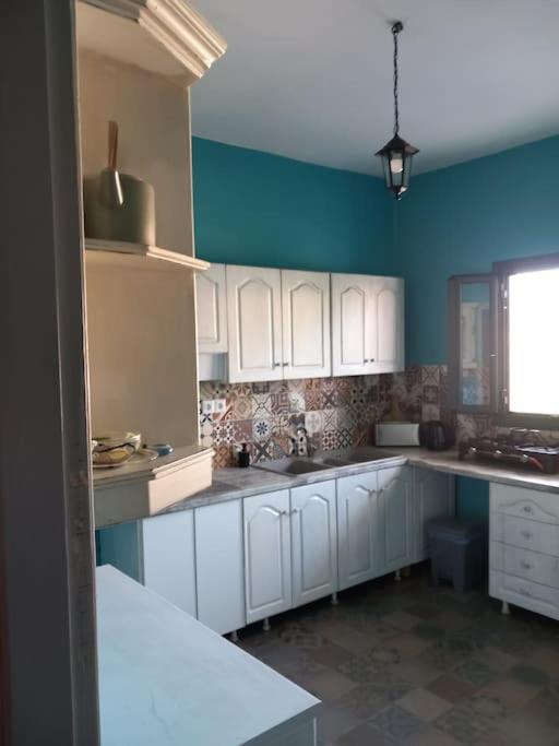 Stoupa Beachside Retro Apartment Eksteriør bilde