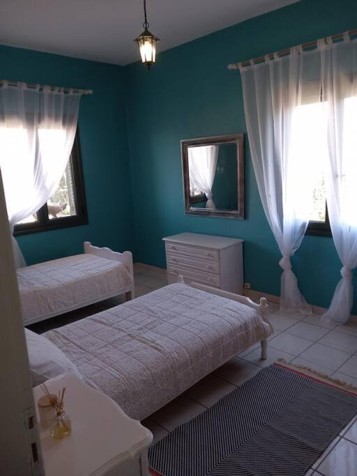 Stoupa Beachside Retro Apartment Eksteriør bilde