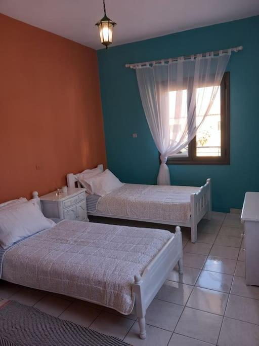 Stoupa Beachside Retro Apartment Eksteriør bilde