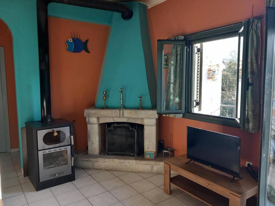 Stoupa Beachside Retro Apartment Eksteriør bilde